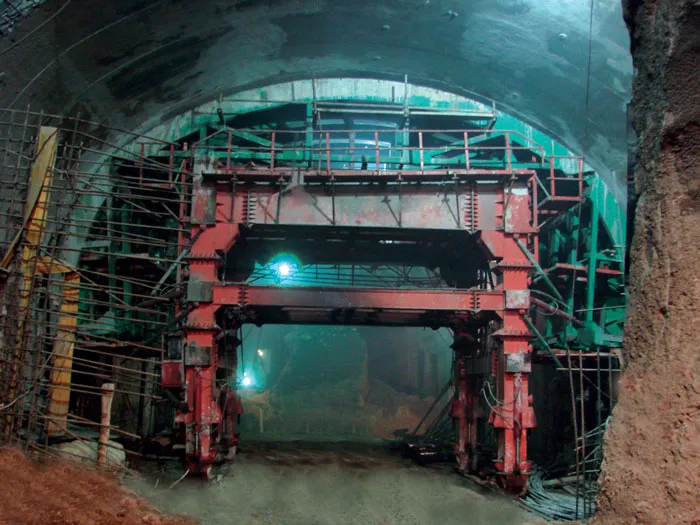 benefits-and-drawbacks-of-tunnel-lining-formwork